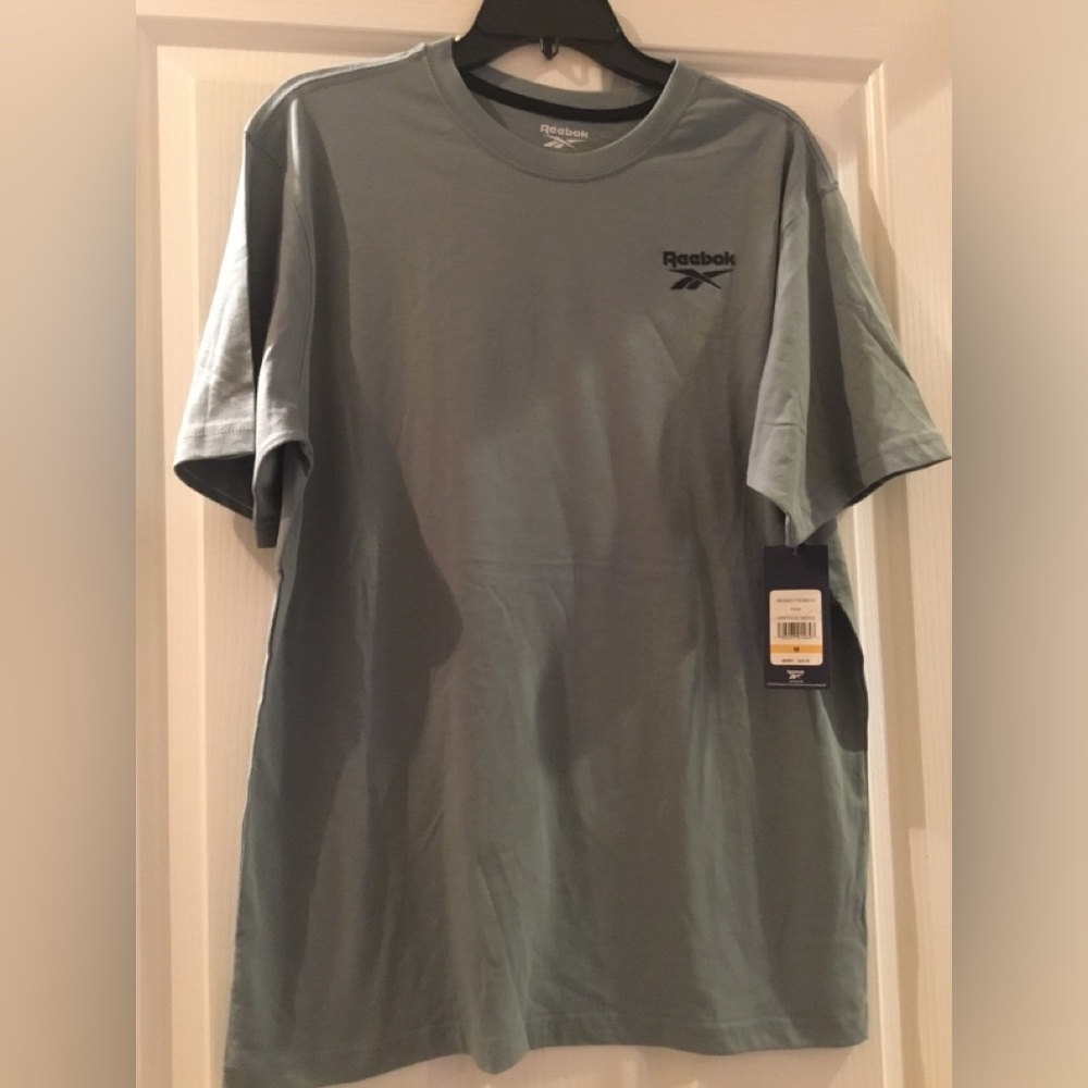 NEW Men, Reebok T-shirt